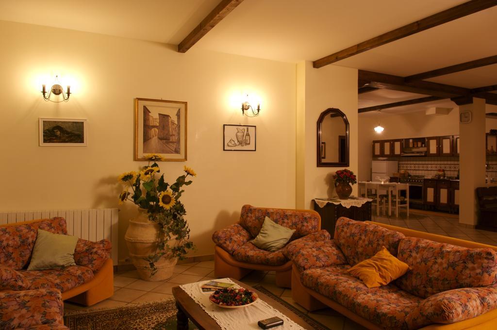 Montelanico La Colonna B&B 외부 사진